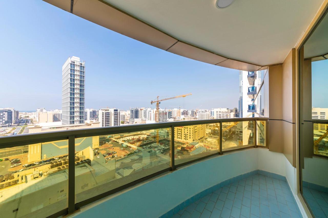 Maison Privee - Millennium Executive Tower Apartment Dubai Exterior photo